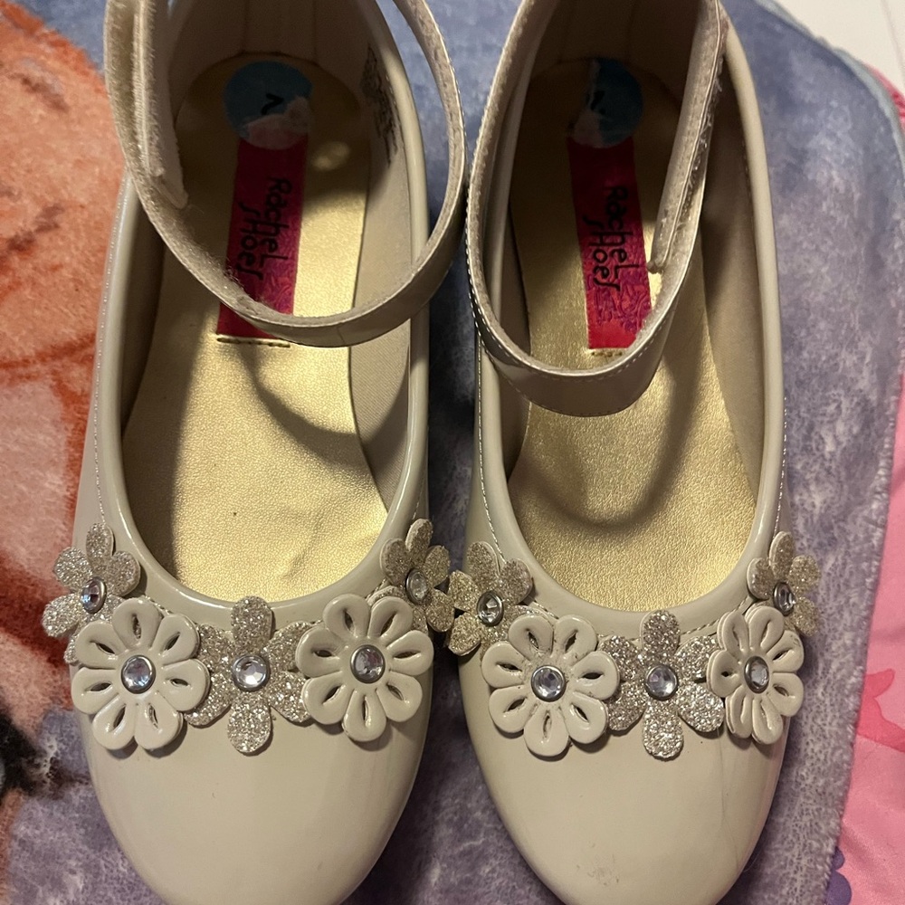 Girls' Cream Flower Ballet Flats